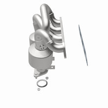 Cargar imagen en el visor de la galería, MagnaFlow Converter Direct Fit 00-05 Toyota MR2 1.8L