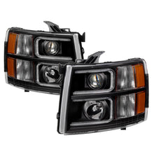 Cargar imagen en el visor de la galería, Xtune Chevy Silverado 1500/2500/3500 07-13 Projector Headlights Black PRO-JH-CS07-LED-BK