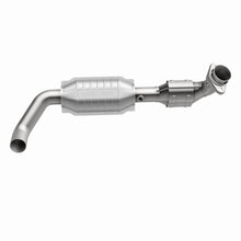Cargar imagen en el visor de la galería, MagnaFlow Catalytic Converter DF 04-06 F-150 Pickup 5.4L 2WD D/S