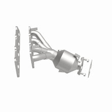 Cargar imagen en el visor de la galería, MagnaFlow Direct-Fit SS OEM Catalytic Converter 12-15 Hyundai Accent L4-1.6LGAS