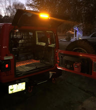 Cargar imagen en el visor de la galería, Oracle Jeep Wrangler JL Cargo LED Light Module - Amber/White SEE WARRANTY