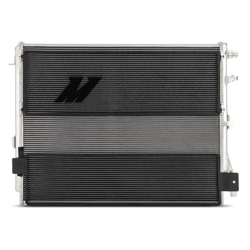 Mishimoto 2021+ BMW M3/ M4 G8X Intercambiador de calor de rendimiento manual