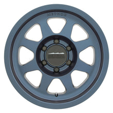 Cargar imagen en el visor de la galería, Method MR701 17x8.5 0mm Offset 6x5.5 106.25mm CB Rueda Azul Bahía