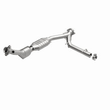 Cargar imagen en el visor de la galería, MagnaFlow Conv DF 03-04 Lincoln Navigator 5.4L P/S