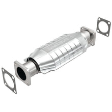 Cargar imagen en el visor de la galería, MagnaFlow Conv DF Chevrolet-Isuzu 82 8