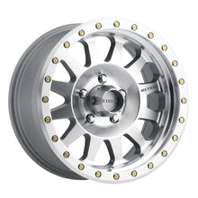 Cargar imagen en el visor de la galería, Method MR304 Double Standard 20x10 -18mm Offset 5x5.5 108mm CB Machined/Clear Coat Wheel