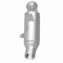 Cargar imagen en el visor de la galería, MagnaFlow Conv DF 2015 BMW 640i/740i Underbody