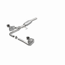 Cargar imagen en el visor de la galería, MagnaFlow Conv DF 00-03 Dodge Dakota 3.9L