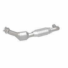 Cargar imagen en el visor de la galería, MagnaFlow Conv DF 01-03 Ford E150 4.2L Driver Side
