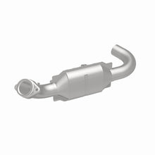 Cargar imagen en el visor de la galería, MagnaFlow Conv DF 07-08 Expe/Nav 5.4L D/S OEM