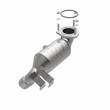 Cargar imagen en el visor de la galería, Magnaflow Conv DF 03-08 X-Type 3.0L Rear