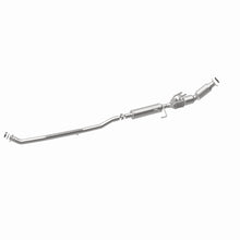 Cargar imagen en el visor de la galería, MagnaFlow Conv DF 12-17 Toyota Prius V Base Underbody 1.8L