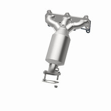Cargar imagen en el visor de la galería, MagnaFlow Conv DF 05-08 Kia Sportage 2.7L Passenger Side