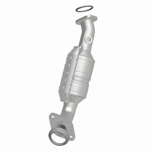 Cargar imagen en el visor de la galería, MagnaFlow Conv DF 04-07 Cadillac CTS 2.8L/3.6L Driver Side