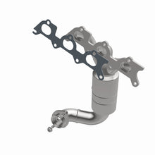 Cargar imagen en el visor de la galería, Magnaflow Conv DF 07-11 Chrysler Sebring 2.7L Fr Manifold / 08-10 Dodge Avenger 2.7L Fr Manifold