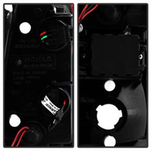 Cargar imagen en el visor de la galería, Spyder Chevy Suburban/Tahoe 1500/2500 00-06 LED Tail Lights Red Clear ALT-YD-CD00-LED-RC