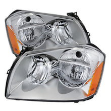 Cargar imagen en el visor de la galería, Xtune Dodge Magnum 05-07 Crystal Headlights Chrome HD-JH-DMAG05-AM-C