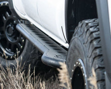 Cargar imagen en el visor de la galería, Tacoma APEX Rock Sliders Black Powdercoat with Fill Plates 05-Present Toyota Tacoma Access Cab Long Bed/Double Cab Short Bed All Pro Off Road