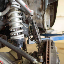 Load image into Gallery viewer, Tacoma Spindle Gussets For 95-04 Tacoma All-Pro Off-Road