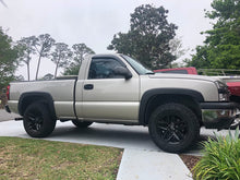Cargar imagen en el visor de la galería, 3 Inch Front Lift Spindles / 2 Inch Rear Blocks w/ U-Bolts and Shocks 99-06 Silverado/Sierra 1500 Freedom Off-Road