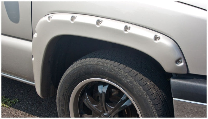 Husky_Liners_Pocket_Style_Fender_Flares_2804948_03-06_Chevy_Avalanche_1