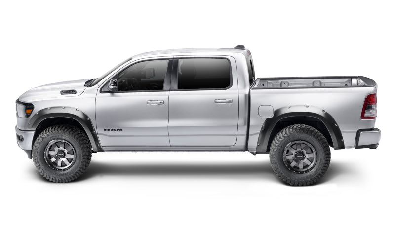 Husky_Pocket_Style_Fender_Flares_2805924_19-24_Ram_1500