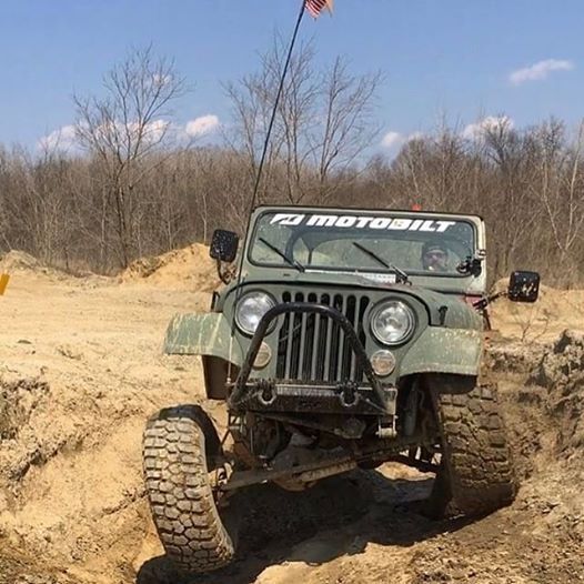 Jeep CJ Front Stubby Bumper W/Stinger Bare Steel Motobilt