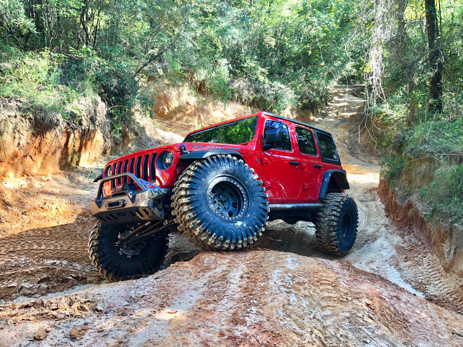 Jeep JL/Gladiator Front Bumper W/Bull Bar Crusher 2018-Present Wrangler JL/Gladiator Motobilt