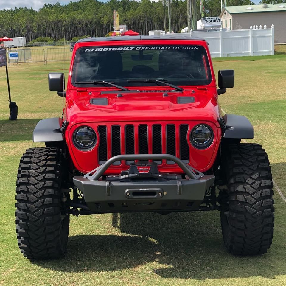 Jeep JL/Gladiator Front Bumper W/Bull Bar Crusher 2018-Present Wrangler JL/Gladiator Motobilt