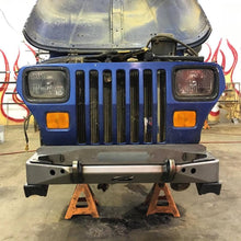 Cargar imagen en el visor de la galería, Jeep YJ Full Width Axle Conversion Kit Motobilt