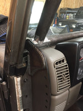 Cargar imagen en el visor de la galería, Jeep TJ/LJ Cage Dash Tie In 97-06 Wrangler TJ/TJ Unlimited Motobilt