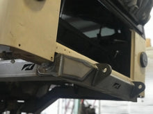 Cargar imagen en el visor de la galería, Jeep TJ Frame Back Half Kit Motobilt