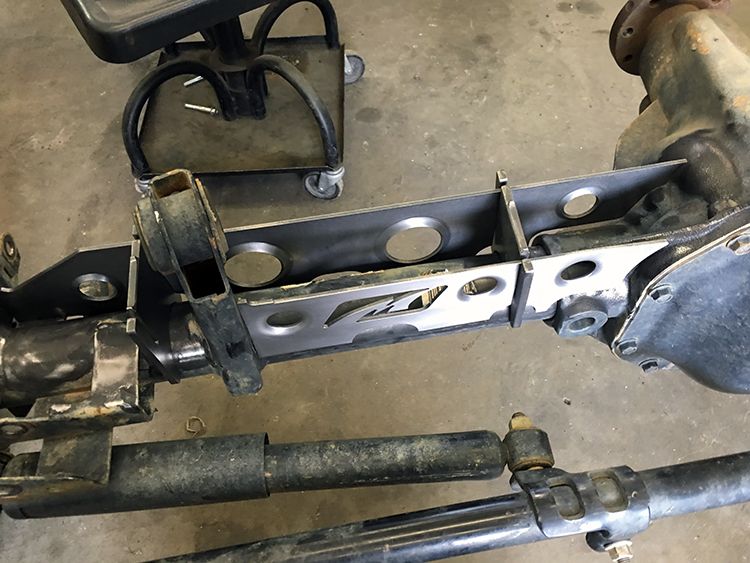 Jeep JK Rubicon Dana 44 Front Axle Truss Motobilt