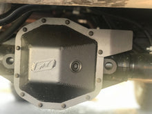 Cargar imagen en el visor de la galería, E Locker Guard Jeep JL 2018-Pres Wrangler JL Rubicon Rear Axle Motobilt