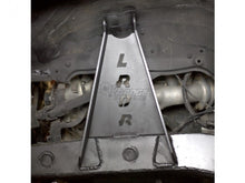 Cargar imagen en el visor de la galería, Toyota Shock Mount Towers Pair 79-95 Toyota Pickup/Hilux 95.5-04 Tacoma Low Range Off Road
