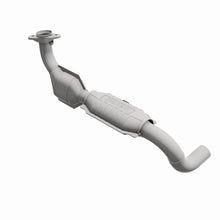 Cargar imagen en el visor de la galería, MagnaFlow Conv DF 04-06 Ford F-150 Pick Up (Exc Heritage) / 06 Lincoln Mark LT Truck Driver Side