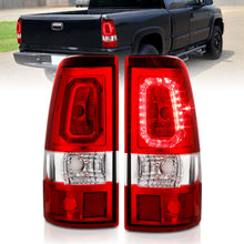 Cargar imagen en el visor de la galería, ANZO 1999-2002 Chevy Silverado 1500 luces traseras LED estilo tablón cromadas con lente roja/transparente