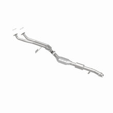 Cargar imagen en el visor de la galería, MagnaFlow Conv Direct Fit OEM 98-99 323i 2.5L Underbody