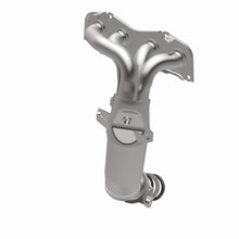 Cargar imagen en el visor de la galería, MagnaFlow Conv DF 04-05 Toyota RAV4 2.4L