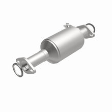 Cargar imagen en el visor de la galería, MagnaFlow Conv DF 81-83 Toyota Pick Up 2.4L