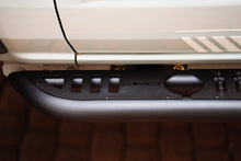 Cargar imagen en el visor de la galería, DV8 Offroad 21-22 Ford Bronco OE Plus Series Pasos laterales