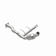 Cargar imagen en el visor de la galería, MagnaFlow 11-14 Ford F-150 5.0L Direct Fit CARB Compliant Left Catalytic Converter