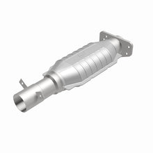 Cargar imagen en el visor de la galería, MagnaFlow California Grade Catalytic Converter Direct Fit 91-92 Oldsmobile Bravada V6 4.3L