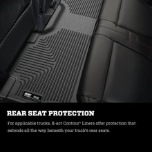 Cargar imagen en el visor de la galería, Husky Liners 2022 VW Taos X-Act Contour Revestimientos de piso delantero negros