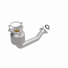 Cargar imagen en el visor de la galería, MagnaFlow Conv DF 04-06 Suzuki Aerio 2.3L (CA Emissions)