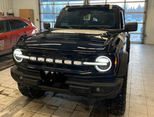 Cargar imagen en el visor de la galería, ORACLE Lighting Universal Illuminated LED Letter Badges - Matte Wht Surface Finish - N SEE WARRANTY