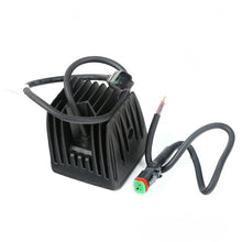 Cargar imagen en el visor de la galería, Rugged Ridge 3in Cube LED Light 16 Watt