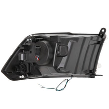 Cargar imagen en el visor de la galería, ANZO 09-18 Dodge Ram 1500 Faros delanteros estilo tablón cromados con halo