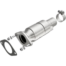 Cargar imagen en el visor de la galería, MagnaFlow Conv DF 2009-2013 Malibu L4 2.5L SS Direct Fit Catalytic Converter