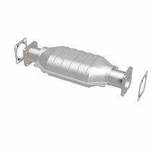 Cargar imagen en el visor de la galería, MagnaFlow Conv DF Chevrolet-Isuzu 82 8